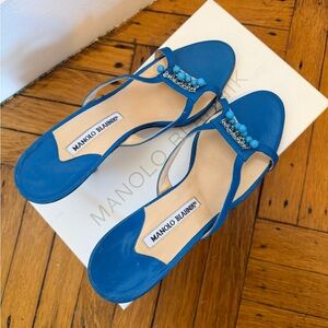 Vintage Manolo Blahnik Turquoise Blue Beaded T-Strap Sandals